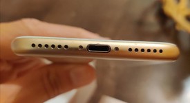 Good
													Apple iPhone 8 - US Cellular, Gold, 64 GB, A1863, photo 5 of 7