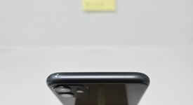 Good
													Apple iPhone 11 - Unlocked Non-US, Black, 128 GB, A2223, photo 4 of 7