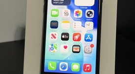 Good
													Apple iPhone SE 3rd Gen 2022 - Unlocked, Midnight, 64 GB, A2595, photo 1 of 6