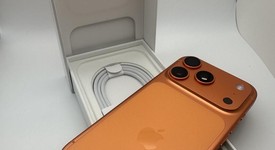 Mint
													Apple iPhone 17 Pro - AT&T, Cosmic Orange, 256 GB, A3256, photo 4 of 5