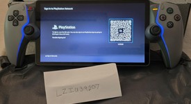 Good
													PlayStation Portal Remote Player - Gray, 30th Anniversary, photo 1 of 8