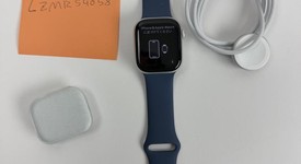 Mint
													Apple Watch Series 10 42mm - Unlocked, Silver, A3001 - Cellular, Aluminum, photo 5 of 5