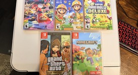 Mint
													Nintendo Switch - OLED - White, 64 GB, photo 4 of 26