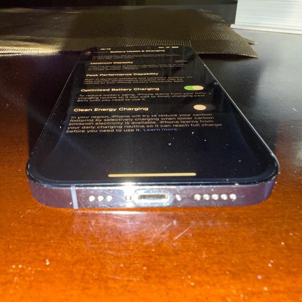 Apple iPhone 14 Pro - Unlocked, 1 TB, Purple, A2650