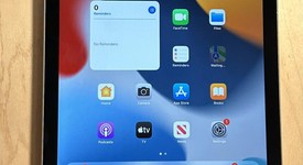 Good
													Apple iPad 6th Gen - Wi-Fi, Gray, 32 GB, A1893, photo 1 of 4