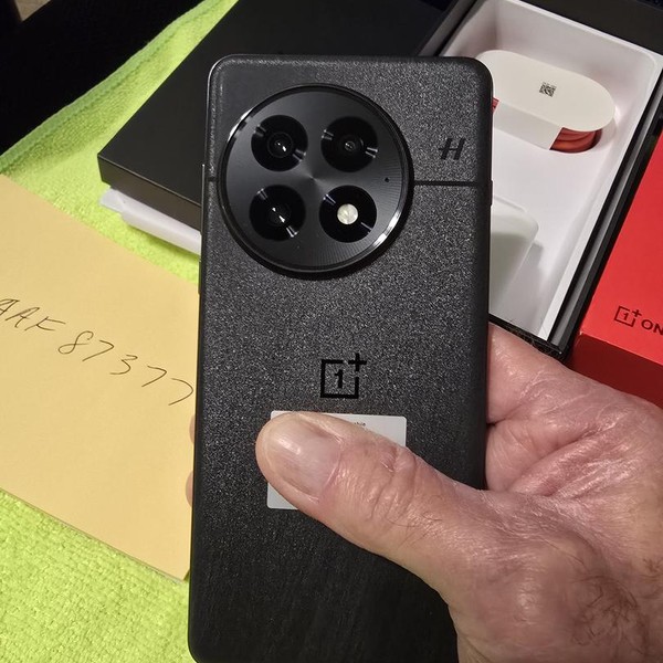 OnePlus 13 - Unlocked, 512 GB, Black Eclipse, 16 GB