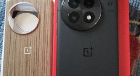 Good
													OnePlus 13 - Unlocked, Black Eclipse, 512 GB, 16 GB, photo 1 of 11