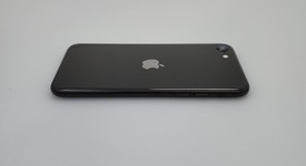 Good
													Apple iPhone SE 2nd Gen 2020 - Unlocked, Black, 64 GB, A2275, photo 3 of 6