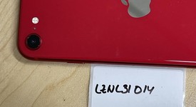 Good
													Apple iPhone SE 2nd Gen 2020 - Unlocked, Red, 128 GB, A2275, photo 4 of 6