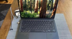 Good
													MacBook Air 2024 (M3) - 13" - Apple M3, Midnight, 256 GB, 16 GB, 8-core GPU, photo 2 of 7