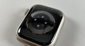 Fair
													Apple Watch Series 7 41mm - Starlight, A2473 - GPS, Aluminum, photo 5 of 9