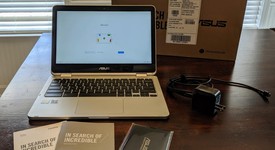 Good
													Asus Chromebook Flip C302 - Silver, 64 GB, 4 GB, photo 1 of 9