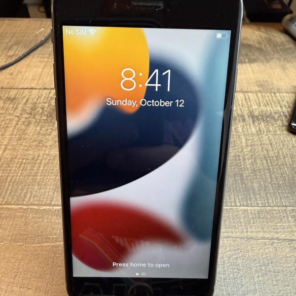 Apple iPhone 6S - Unlocked, 128 GB, Grey, A1688