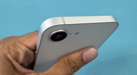 Mint
													Apple iPhone 16e - Boost, White, 128 GB, A3212, photo 5 of 6