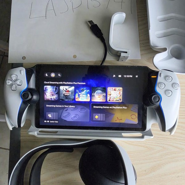 PlayStation Portal Remote Player - White