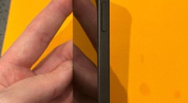 Mint
													Apple iPhone 15 - Unlocked, Black, 256 GB, A2846, photo 2 of 7