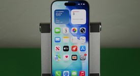 Mint
													Apple iPhone 17 Pro - Unlocked, Silver, 256 GB, A3256, photo 3 of 12