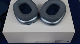 Used
													Apple AirPods Max - Sky Blue, photo 1 of 8