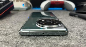 Mint
													OnePlus 11 - Unlocked, Green, 256 GB, 16 GB, CPH2451, photo 5 of 10