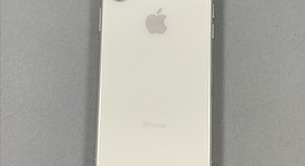 Good
													Apple iPhone Xs - Unlocked, Silver, 512 GB, A1920, photo 2 of 2