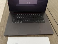 MacBook Pro 2024 - 16"