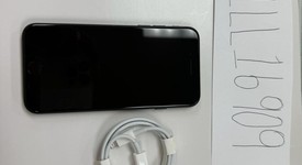 Mint
													Apple iPhone SE 3rd Gen 2022 - Unlocked, Midnight, 64 GB, A2595, photo 3 of 8