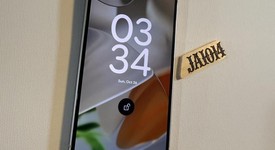 Mint
													Google Pixel 9 - Unlocked, Porcelain, 128 GB, 12 GB, G2YBB, photo 2 of 7