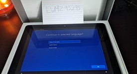 Good
													Microsoft Surface Go - Unlocked, Silver, 128 GB, 8 GB, photo 3 of 13