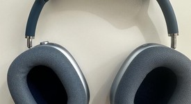 Used
													Apple AirPods Max - Sky Blue, photo 1 of 13