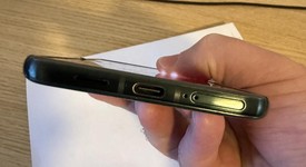 Mint
													Motorola Razr Ultra (2025) - Unlocked, PANTONE Scarab, 512 GB, 16 GB, photo 2 of 7