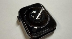 Good
													Apple Watch Series 9 45mm - Unlocked, Graphite, A2984 - Cellular, Stainless, photo 4 of 9