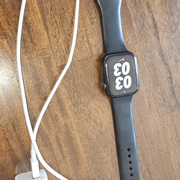 Apple Watch Series 7 45mm - Midnight, A2474 - GPS, Nike