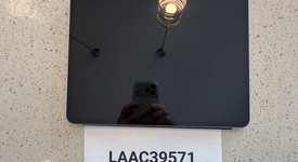 Mint
													Apple iPad Pro 13" (M4) 2024 - Unlocked, Silver, 1 TB, 16 GB, A2926, Standard Glass, photo 3 of 11