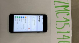 Mint
													Apple iPhone SE 3rd Gen 2022 - Unlocked, Midnight, 64 GB, A2595, photo 1 of 7