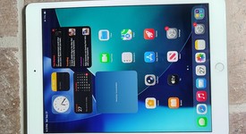 Fair
													Apple iPad 8th Gen - Wi-Fi, Silver, 32 GB, A2270, photo 3 of 7