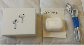 Used
													Apple AirPods Pro 2 - Lightning, photo 5 of 6