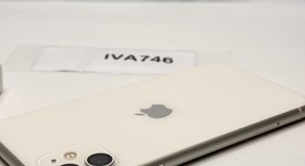 Good
													Apple iPhone 11 - Unlocked, White, 64 GB, A2111, photo 3 of 4