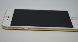 Good
													Apple iPhone 7 Plus - Unlocked, Gold, 32 GB, A1661, photo 5 of 11