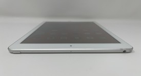 Good
													Apple iPad 6th Gen - Wi-Fi, Silver, 128 GB, A1893, photo 4 of 6
