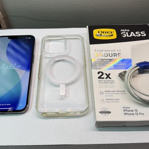 Apple iPhone 13 Pro - Unlocked, 256 GB, Graphite, A2483