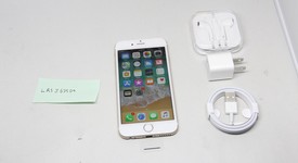 Mint
													Apple iPhone 6S - Unlocked, Gold, 16 GB, A1688, photo 1 of 9