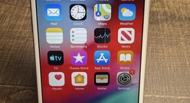Good
													Apple iPhone 6 - AT&T, Gold, 64 GB, A1549, photo 1 of 6