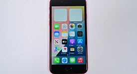 Good
													Apple iPhone SE 3rd Gen 2022 - Unlocked, Red, 64 GB, A2595, photo 2 of 8