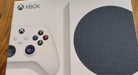 Mint
													Xbox Series S (2020) - White, 512 GB, photo 2 of 6