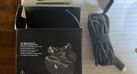 Used
													Beats Studio Buds - Black, photo 2 of 6