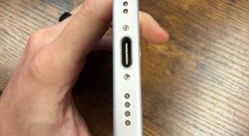 Mint
													Apple iPhone 16 Plus - Unlocked, White, 128 GB, A3082, photo 3 of 8