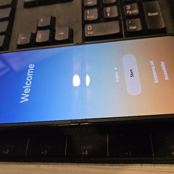 Samsung Galaxy Z Flip6 - Unlocked, 256 GB, Black, 12 GB, SM-F741U1