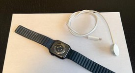 Good
													Apple Watch Series 9 45mm - Unlocked, Midnight, A2984 - Cellular, Aluminum, photo 3 of 5