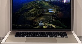 Mint
													MacBook Air 2023 (M2) - 15" - Apple M2, Starlight, 256 GB, 8 GB, photo 1 of 7