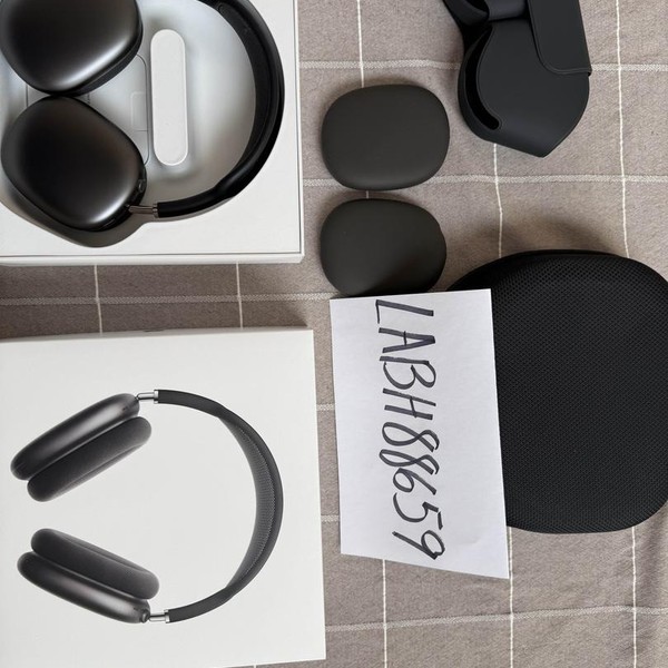 Apple AirPods Max - Gray